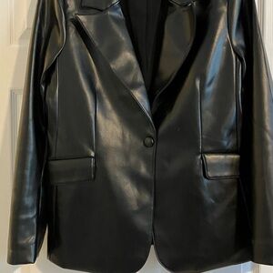 Good American Black Faux Leather Women’s Blazer Size Large
Like new